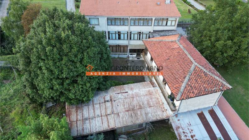 Casa singola in vendita a Borgofranco d'Ivrea